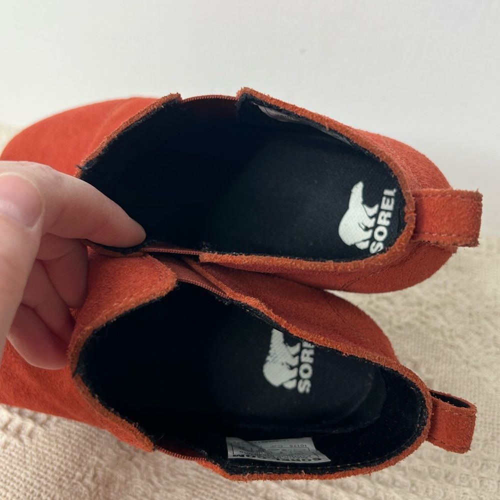 Sorel Wedge Evie Pull On Booties Warp Red Size 8 Suede - Picture 7 of 10